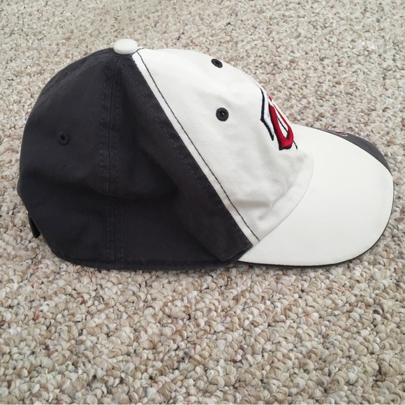 Minnesota Twins Baseball Cap & Mug Set - Picture 5 of 13